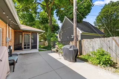 805 Rosewood Avenue SE, East Grand Rapids, MI 49506 - Photo 15