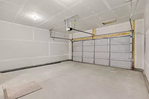 2070 Kristin Ct, Muskegon, MI 49442 - Photo 25