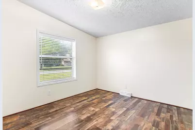219 Wayne Street, Bronson, MI 49028 - Photo 13
