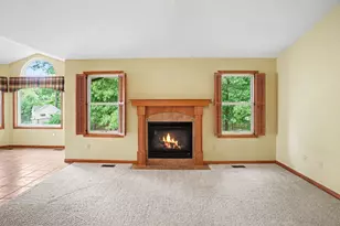 811 Ludington Ave, Portage, MI 49002 - Photo 5