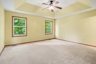 811 Ludington Ave, Portage, MI 49002 - Photo 13