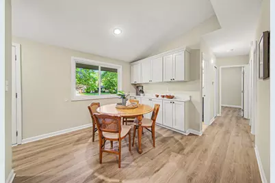 2731 Canterbury Road, Ann Arbor, MI 48104 - Photo 11