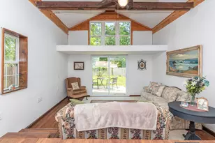 514 N Kalamazoo St, Paw Paw, MI 49079 - Photo 5