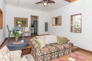 514 N Kalamazoo St, Paw Paw, MI 49079 - Photo 3