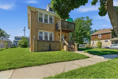 153 Clinton Street, Wyandotte, MI 48192 - Photo 3