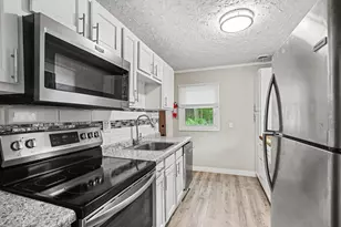 1808 Elder St, Kalamazoo, MI 49048 - Photo 5