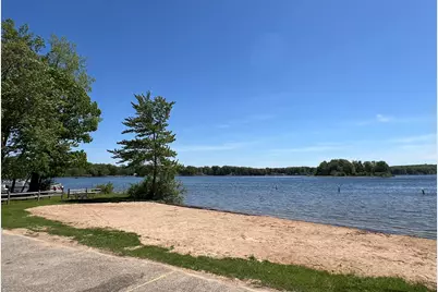 11591 Lark Drive, Lakeview, MI 48850 - Photo 3
