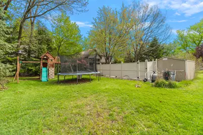 2110 Wooded Way, Stevensville, MI 49127 - Photo 9