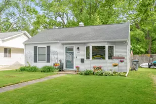 606 Pleasant Ave, Kalamazoo, MI 49008 - Photo 27