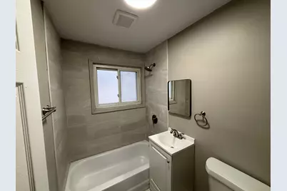 31807 Tuscola Court, Westland, MI 48186 - Photo 9