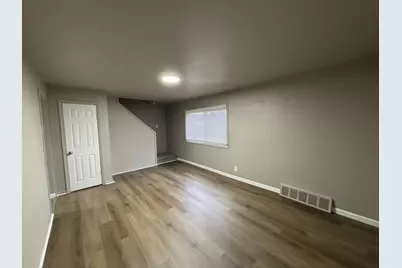 31807 Tuscola Court, Westland, MI 48186 - Photo 3