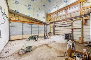 9830 Kennedy Rd, Munith, MI 49259 - Photo 27