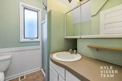 725 Gladstone Drive SE, East Grand Rapids, MI 49506 - Photo 23