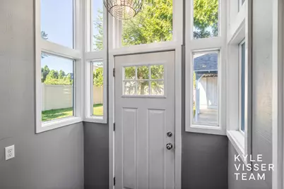 725 Gladstone Drive SE, East Grand Rapids, MI 49506 - Photo 27