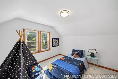 10671 Chicago Drive, Zeeland, MI 49464 - Photo 11