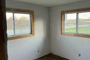854 S Crystal Ave, Benton Harbor, MI 49022 - Photo 9