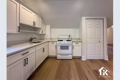 308 W Twelve Mile Road #4/D, Royal Oak, MI 48073 - Photo 3
