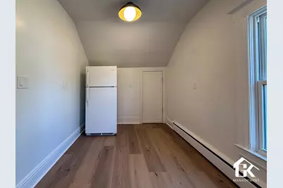 308 W Twelve Mile Road #4/D, Royal Oak, MI 48073 - Photo 5