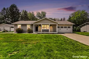 7439 Eastlane Ave, Jenison, MI 49428 - Photo 27