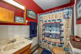 11415 Oak Dr, Delton, MI 49046 - Photo 17