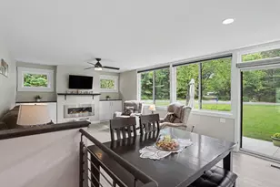 35883 Riverview Dr, Paw Paw, MI 49079 - Photo 9