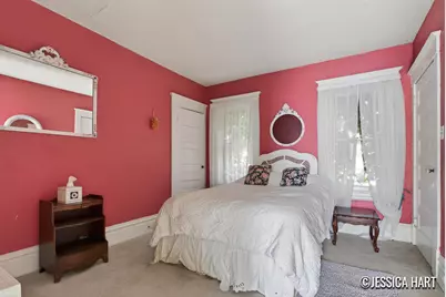 211 Trowbridge Street NE, Grand Rapids, MI 49503 - Photo 13