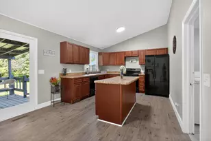 3320 Treat St, Adrian, MI 49221 - Photo 25