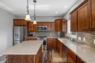 8637 Petoskey St, Kalamazoo, MI 49009 - Photo 11