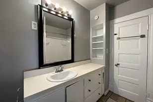 1925 Nichols Rd, Kalamazoo, MI 49006 - Photo 15