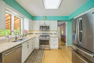 2365 Delaware Dr, Ann Arbor, MI 48103 - Photo 3