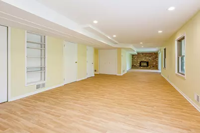 2365 Delaware Drive, Ann Arbor, MI 48103 - Photo 7