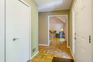 2365 Delaware Dr, Ann Arbor, MI 48103 - Photo 11