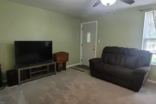 52 W Bacon St, Hillsdale, MI 49242 - Photo 7