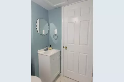 52 W Bacon Street, Hillsdale, MI 49242 - Photo 25