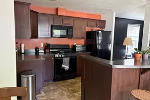 490 S Sunshine Ln, Muskegon, MI 49442 - Photo 9