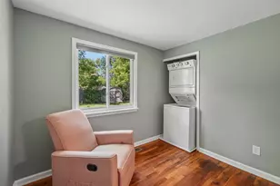 2121 Champagne Dr, Ann Arbor, MI 48108 - Photo 13