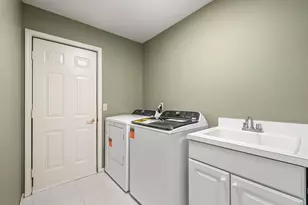 54661 Bellingham Dr, Shelby Twp, MI 48316 - Photo 27