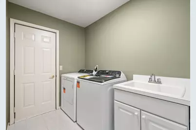54661 Bellingham Drive, Shelby Twp, MI 48316 - Photo 23