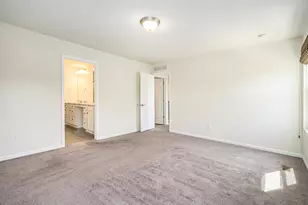 2895 Dillon Dr, Ann Arbor, MI 48105 - Photo 25