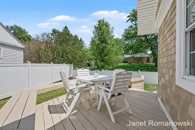 324 Pioneer Club Road SE, Grand Rapids, MI 49506 - Photo 27