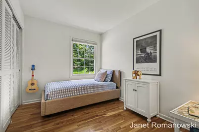 324 Pioneer Club Road SE, Grand Rapids, MI 49506 - Photo 13
