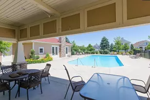 832 Winchester St, Holland, MI 49423 - Photo 25