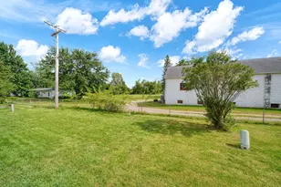 80 Sterling, Adrian, MI 49221 - Photo 19