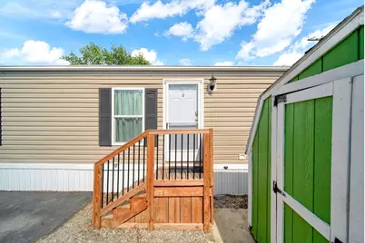 80 Sterling, Adrian, MI 49221 - Photo 3
