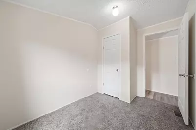 80 Sterling, Adrian, MI 49221 - Photo 15