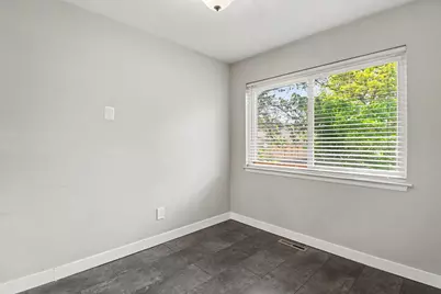 1011 N Terrace Lane, Ypsilanti, MI 48198 - Photo 11