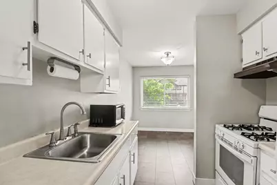 1011 N Terrace Lane, Ypsilanti, MI 48198 - Photo 9