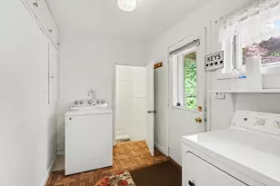 1989 Addison St, Muskegon, MI 49441 - Photo 21