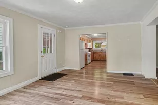 553 Ely St, Allegan, MI 49010 - Photo 3