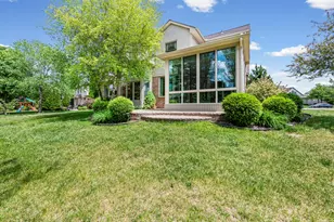 9094 Woodgrove Dr, Plymouth, MI 48170 - Photo 47